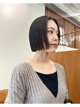 ニール 名古屋 伏見 丸の内(NEELU) 【Neelu_misa】パツっとミニボブ