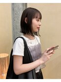 切りっぱなしボブ小顔カットグレージュミルクティ