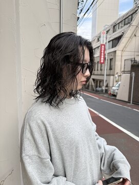 スタン 渋谷(Stam) センターパート レイヤーパーマ