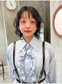 ウルフカット　ウルフパーマ　黒髪パーマ　ミディアムパーマ