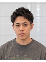 ゼロスバーバー(0's BARBER SHOP)&nbsp;アップバングメンズショートツーブロック刈り上げ短髪束感