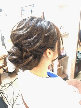 ロカット サロン(Roquat Salon) ロングブライダルゆるアップアレンジ【ヘアアレンジ　立川】