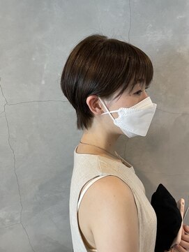 ティティ(TiTi) 耳掛けショートグレイアッシュ[TiTi_栗林れい]