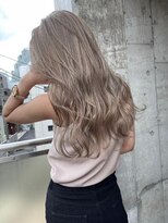 アルカナ 明治神宮前原宿(ARCANA)&nbsp;ホワイトグレージュ コンマヘア くすみブルー ダークアッシュ