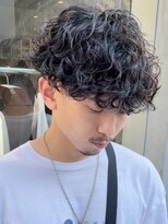 波巻きツイストスパイラルツーブロック束感マッシュメンズパーマ