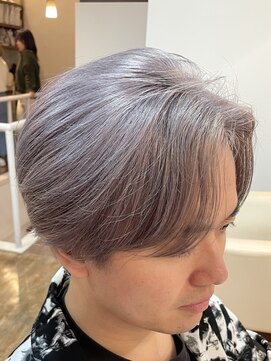 スタジオフォーエイチ(STUDIO 4H) メンズカット/ダブルカラー/シルバー/ケアブリーチ/韓国ヘア