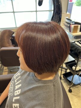 コンファミール(Confamille) 艶ピンク