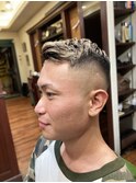 MEN'Sミドルスキンフェードブリーチカラー