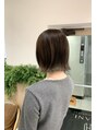 アマニ ヘアー ホスピタル(AMANI. HAIR HOSPITAL)&nbsp;インナーカラーとボブ。
