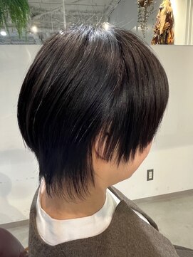 リベラ 鳩ヶ谷(LIBERA) マッシュウルフ/大人ショート/ショートウルフ/おしゃれ女子