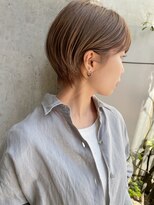 ヨーク(YOKE)&nbsp;ベージュショートくびれ丸みボブグレージュ前髪20代30代40代