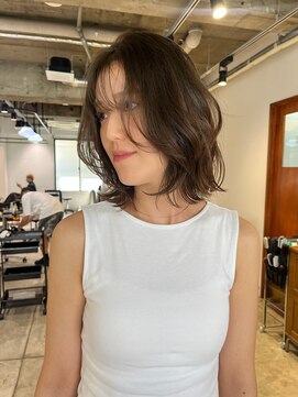 ダンボ(DUMBO) 【kacho】ボブレイヤー　ボブ　ブリーチなしダブルカラー