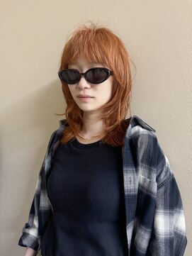 ヤント(yant) オレンジベージュ×レイヤースタイル