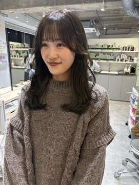 ローレンジウ(LOREN JU) くびれヘア/学割U24/レイヤーカット/オージュア/ダブルカラー