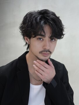 バイフィフス 原宿/表参道(by fifth) センターパートシャドウパーマスパイラルパーマ大人メンズヘア