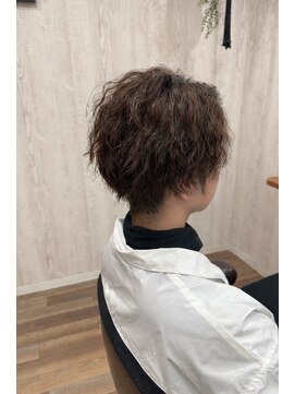 ヘアーアンドライフミルコ(miRuko) ツイストスパイラルパーマ