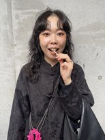 リル(Lilu)&nbsp;Lilu2026.7 黒髪ロングパーマ　丸田美花
