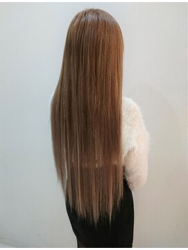 ラチャウ(La.Ciau) ブリーチ＆ジュエルカラー＆エクステ４５本＆カット