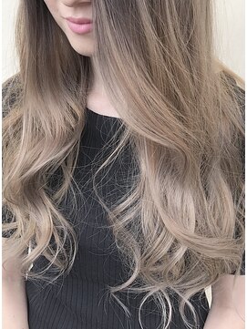 モードケイズ 尼崎店(MODE K's) プラチナグレージュ