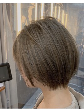 アール バイ ニーナ(R by NINA) 最旬ショートボブ