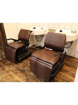 《簗瀬》落ち着いたプライベート空間で受ける極上ヘッドスパ♪髪・頭皮をケアし、日頃の疲れを癒します◎