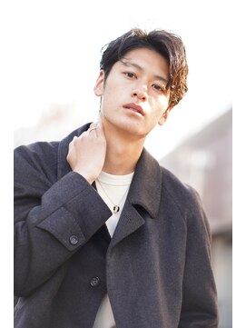 ロミーオム 本厚木(ROMMY. Homme) ナチュラルパーマ×前髪あげるスタイル