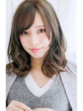 ロメオ (ROMEO) 透け感グレージュミディアム『ROMEO八王子』