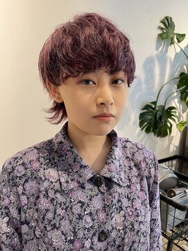 オンザ(ONTHE) ショートウルフ　ラベンダーカラー