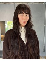 イシ(isi)&nbsp;ロングパーマ