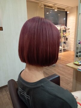 リーベ 秋津店(Liebe) ピンク系ボブ