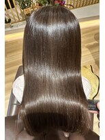 リーリエ(LILIE)&nbsp;30代40代50代　髪方改善　メテオ