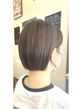 マークス(marks) 大人可愛い耳掛けミニボブ