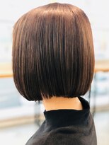 グランデュール 東静岡池田店(GRANDEUR)&nbsp;切りっぱなしボブ透明感ショコラベージュ丸みショート韓国20代