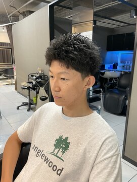 アイズ 海老名(AIZU) スパイキーショート ザクザクショート 海老名メンズカット