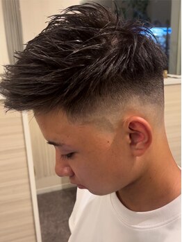 メディカルヘアー ロロ(medical hair RoLO)の写真/ビジネスシーンに合う清潔感のあるスタイルをご提案し再現性の高いパーマで、忙しい朝のセットも簡単に◎
