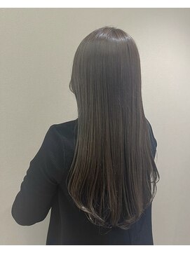 エレノア スパ アンド トリートメント 大宮西口(Eleanor spa&treatment) ロング　ブリーチなしベージュカラー