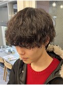 メンズ束感波巻きスパイラルパーマツイストスパイラルパーマ原宿