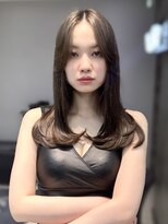 ヴェイン 渋谷(vain)&nbsp;イルミナカラーレイヤーカット顔まわりカット大人ヘア