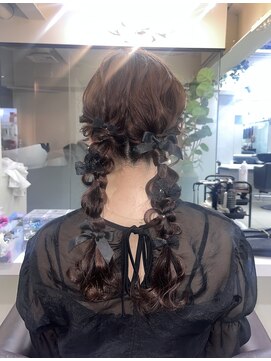 ディア(.eer) ツイン編み下ろし♪