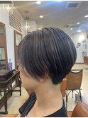 クールだけど大人可愛いショートスタイル