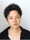 黒髪アップバングショート