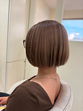 ラブユイット(LOVE HUIT) ケアブリーチダブルカラー!イルミナカラーミルクティー