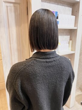 キャアリー(Caary) 福山美容室caary切りっぱなしミニボブ骨格補正髪質改善10代20代