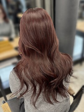 アリュウル 表参道(ALLURE) レッドブラウン/ボルドー/バーガンディ/レイヤーカット　佐藤