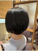 ショートボブ