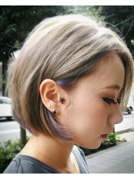 ヘアーデザイン ポポラリタ(Hair Design Popolarita) ショートボブinインナーカラー