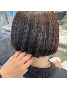 ヘアーエスクールフェイス(hair S. COEUR face) ハイライトデザイン/お洒落ショート/内巻き