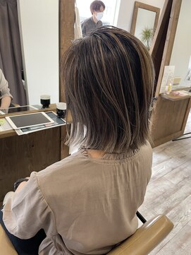 シキ(C key) バレイヤージュ