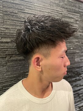 プーロ(Pu-ro) ツイストフェードスタイル