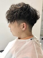 ニアウ 太田店(Niau)&nbsp;ツイストスパイラルパーママッシュメンズパーマ波巻きパーマ